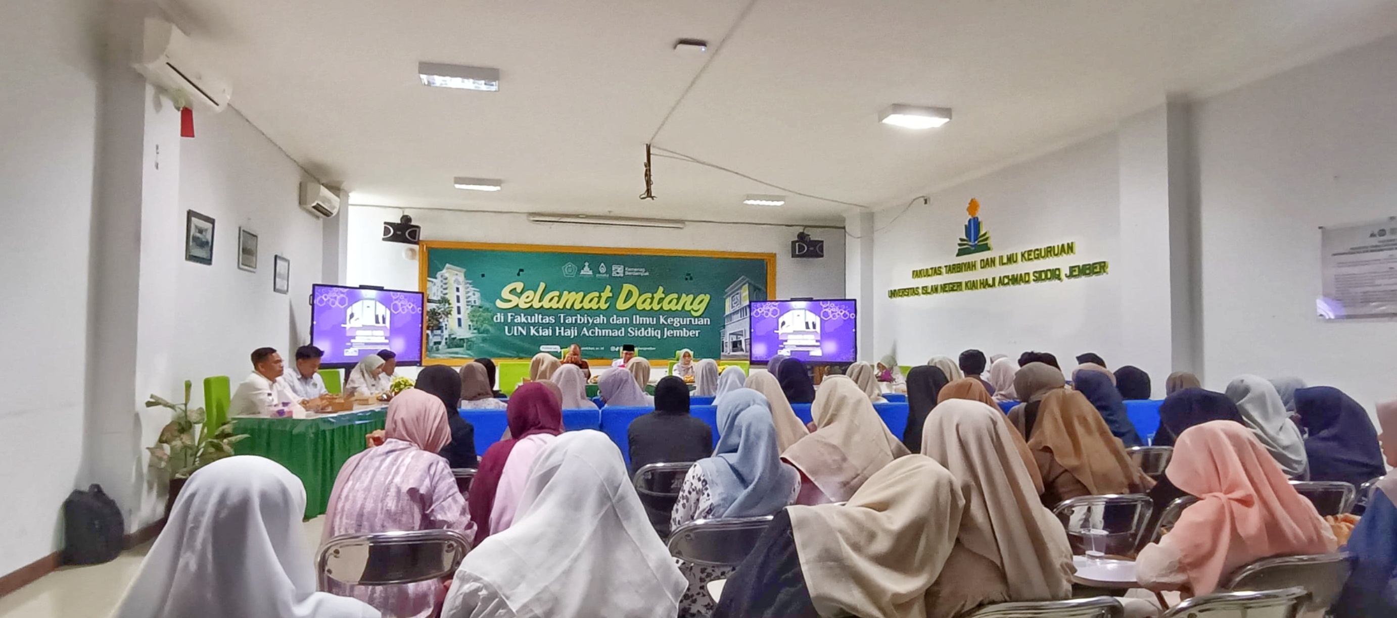 Bekali Mahasiswa Hadapi Tugas Akhir, Tadris Matematika UIN KHAS Jember Gelar Kuliah Tamu