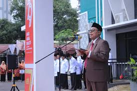 Dosen Prodi Tadris Matematika Mengikuti Upacara  HAB Kemenag ke-79