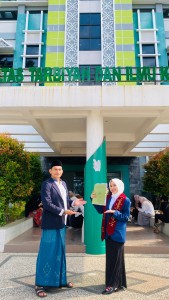 LULUS KURANG DARI 3,5 TAHUN: DINA SUKSES TERBITKAN ARTIKEL SINTA 2 SAAT IKUT PROGRAM ASISTENSI MENGAJAR